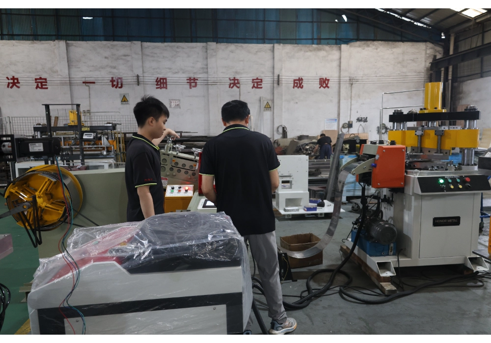 High-precision laser shearing and welding workstation